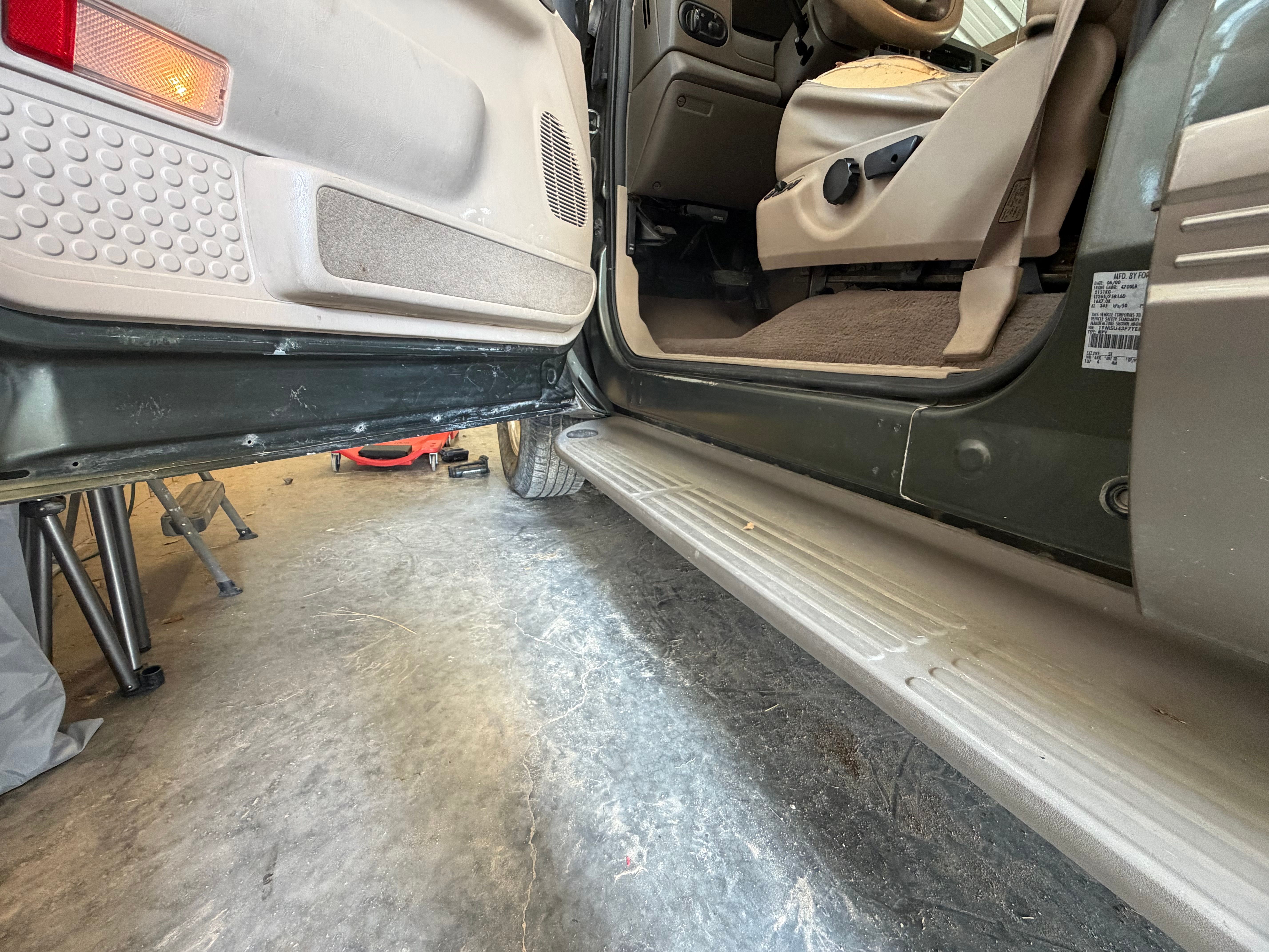 Used 2000 Ford Excursion Limited AWD/4WD image 20