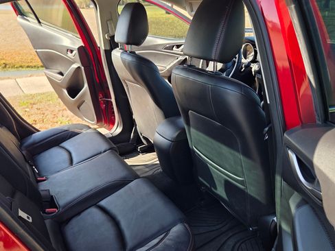 Used 2015 MAZDA MAZDA3 i Grand Touring image 5