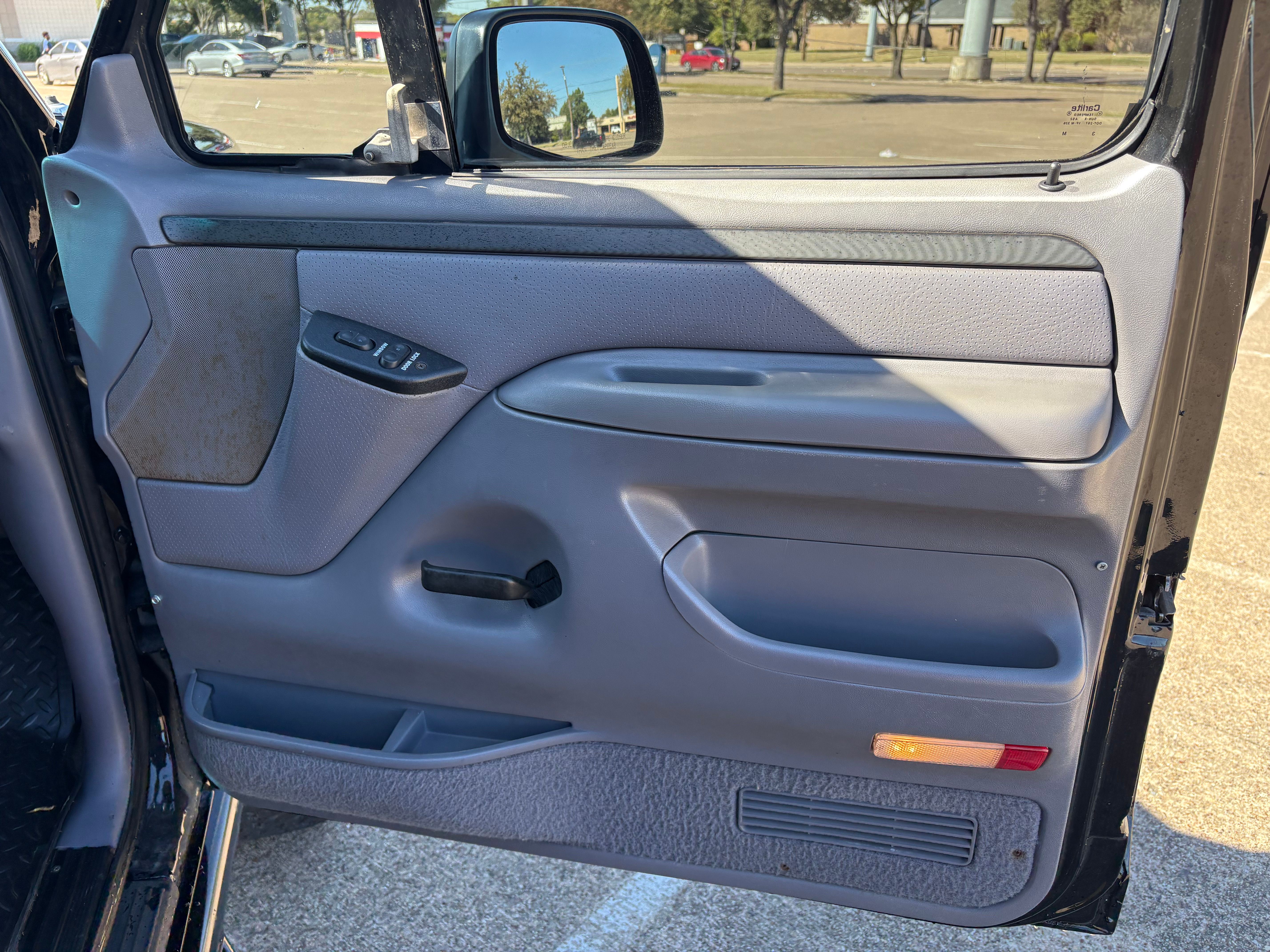 Used 1994 Ford Bronco AWD/4WD image 13
