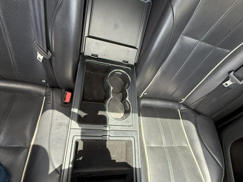 Used 2015 Jaguar XJ L Portfolio image 29