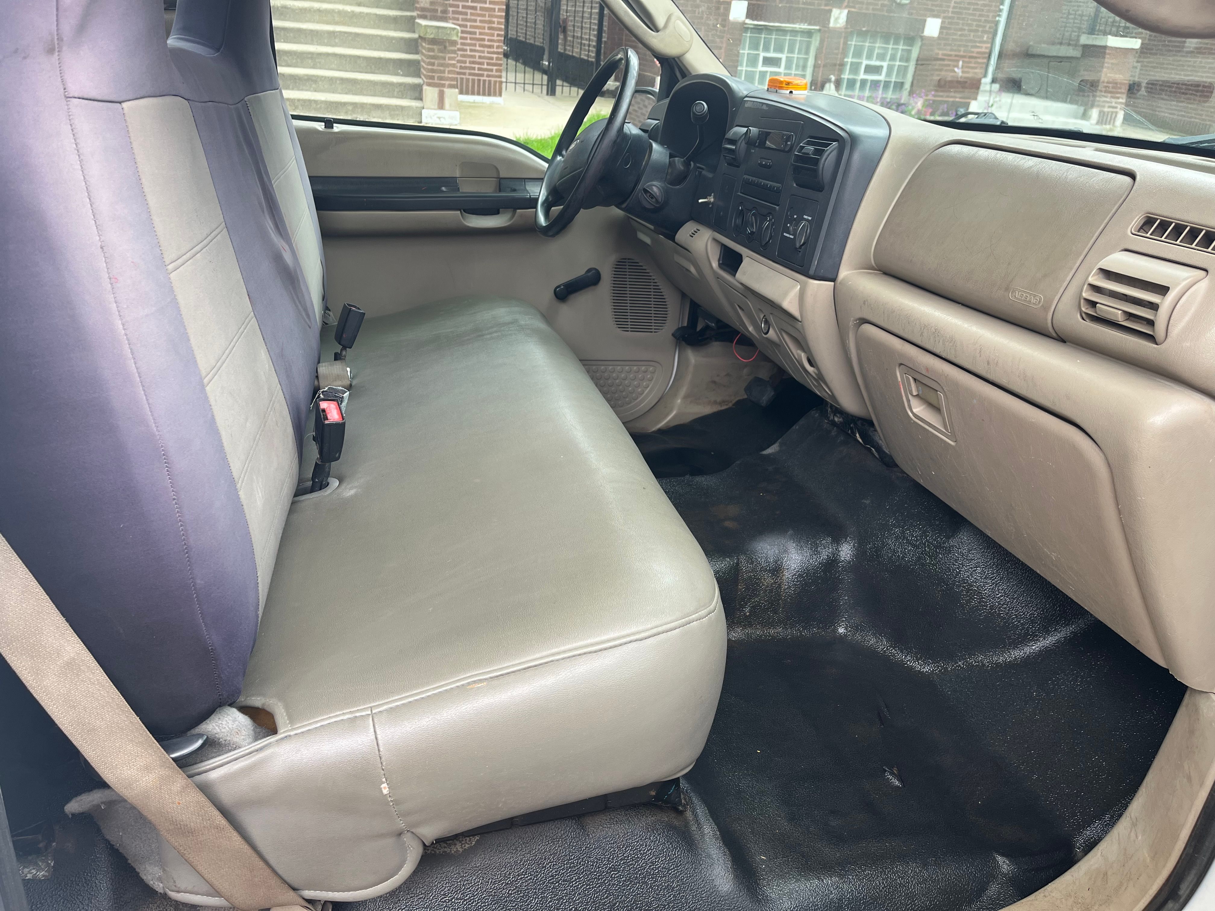 Used 2006 Ford F250 XL RWD image 14