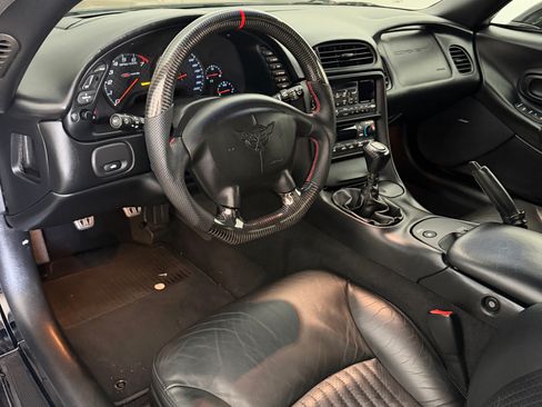 Used 2002 Chevrolet Corvette Z06 w/ Memory Pkg image 15