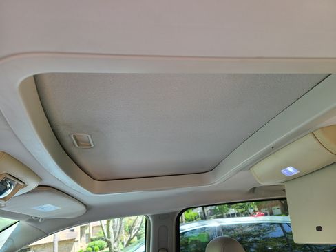 Used 2008 Chrysler Town & Country Touring image 20