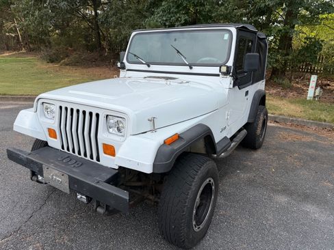 Used 1994 Jeep Wrangler SE image 1
