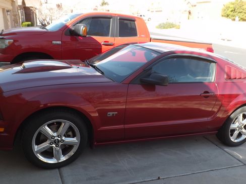 Used 2007 Ford Mustang GT Premium image 1