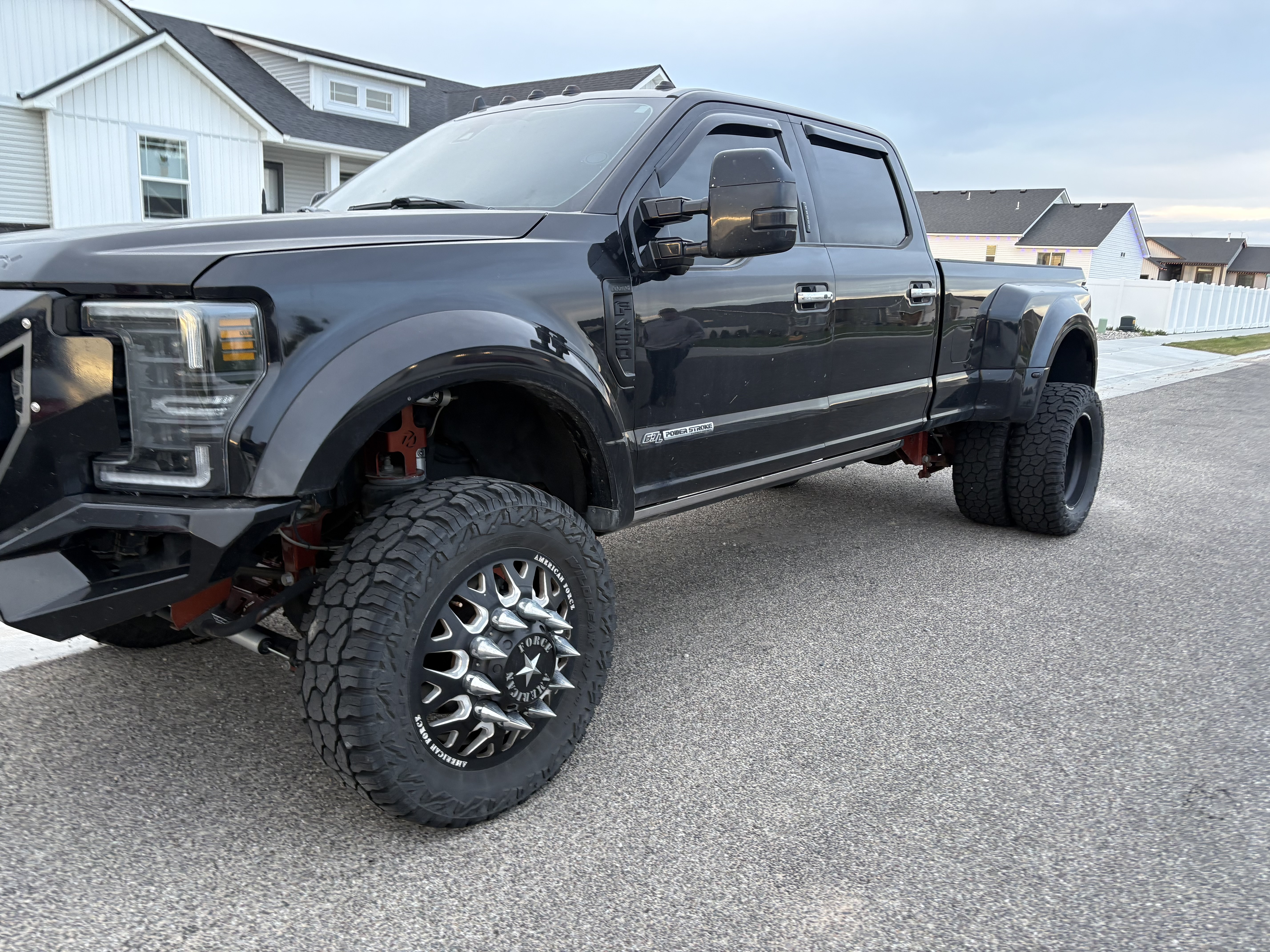 Used 2019 Ford F450 King Ranch w/ King Ranch Ultimate Package AWD/4WD image 1