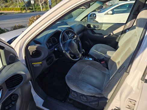 Used 2005 Hyundai Santa Fe GLS image 8