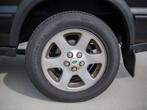 Used 2004 Land Rover Discovery SE AWD/4WD image 12