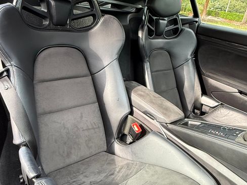 Used 2021 Porsche 718 Cayman GTS RWD image 13