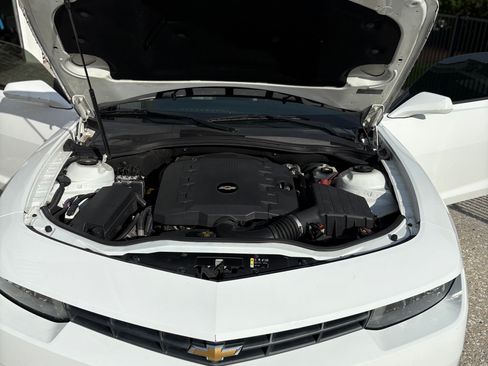 Used 2015 Chevrolet Camaro LS RWD image 8