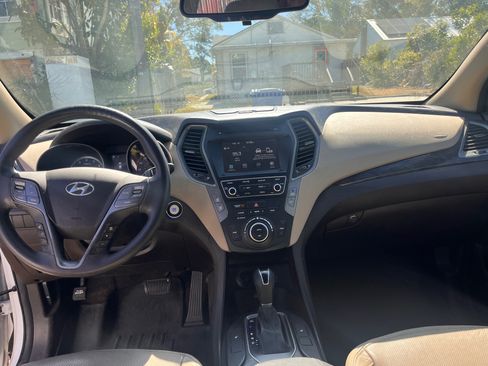 Used 2018 Hyundai Santa Fe Sport w/ 2.4L Value Package 02 image 11