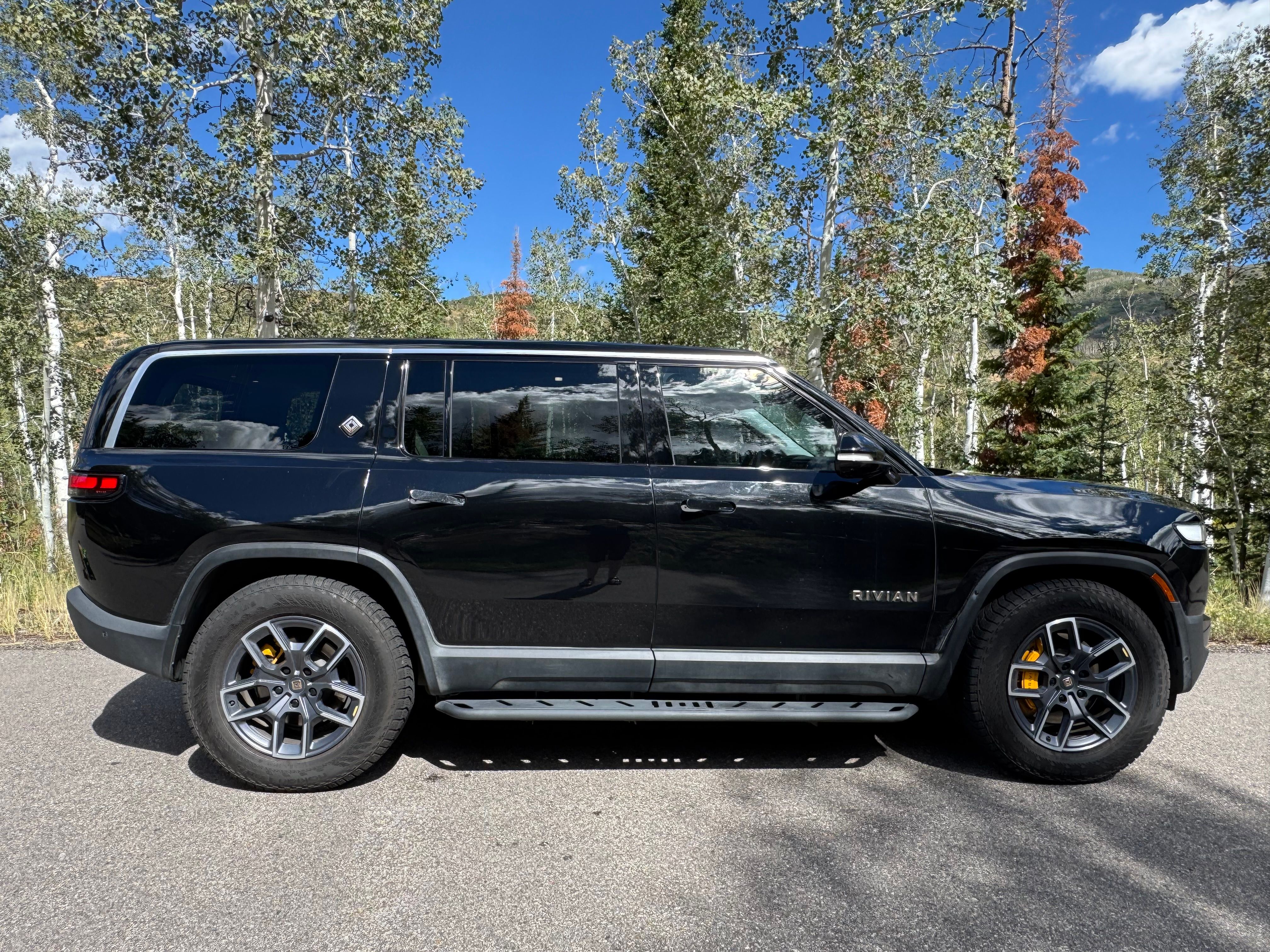 Used 2023 Rivian R1S Adventure Quad AWD/4WD image 1