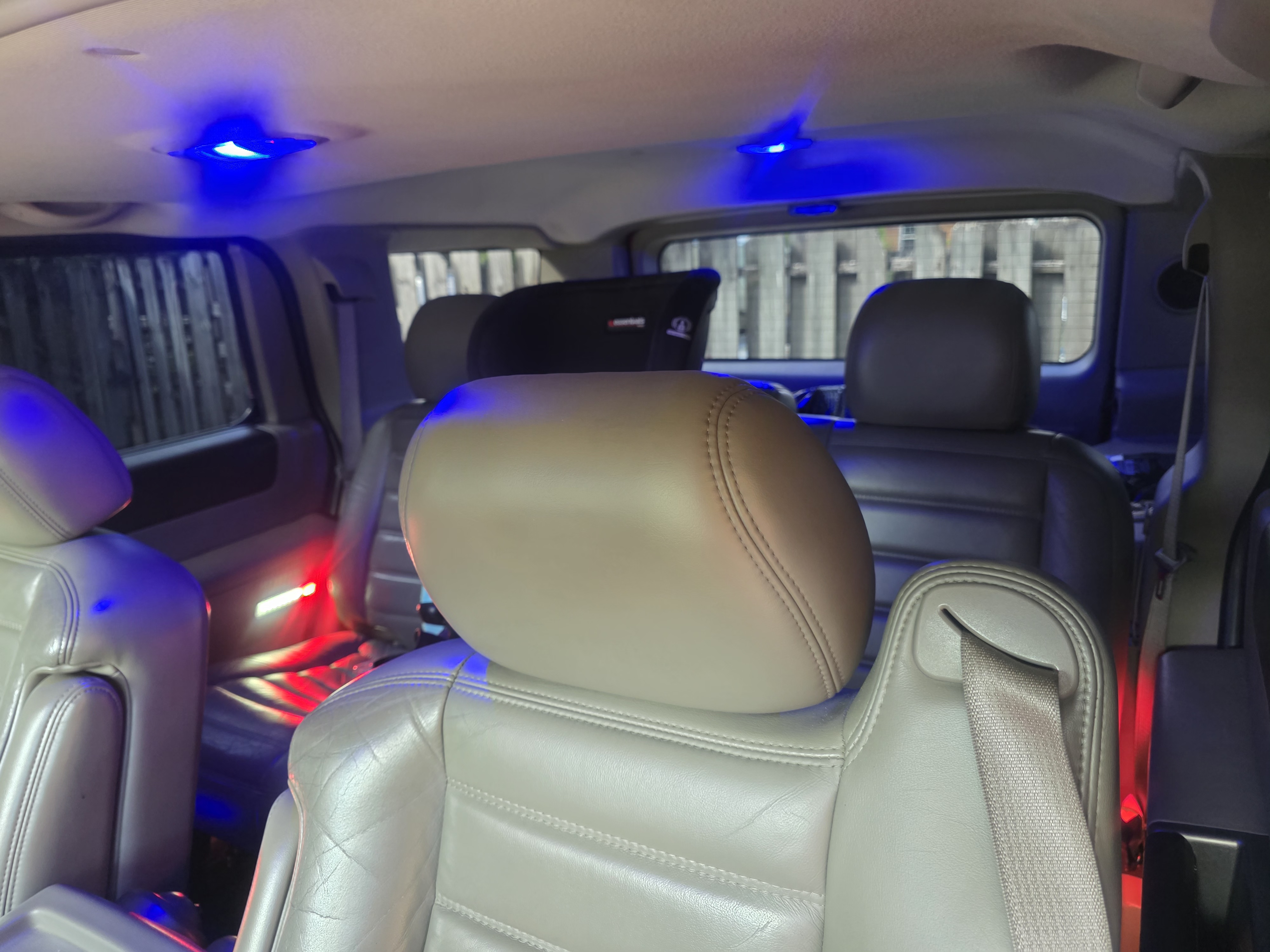 Used 2004 HUMMER H2 AWD/4WD image 13