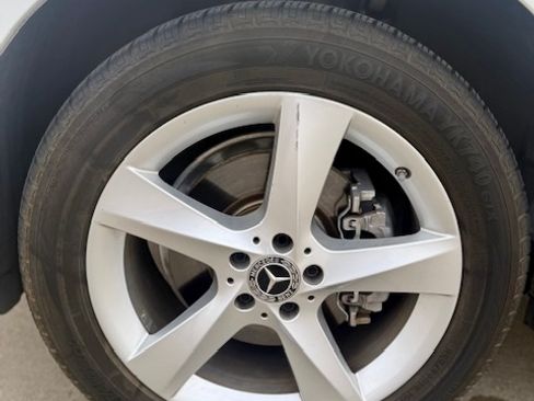 Used 2018 Mercedes-Benz GLE 350 350 Sport Utility 4D image 14