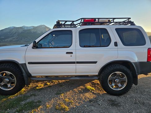 Used 2004 Nissan Xterra SE S/C w/ (SRF) Sunroof Pkg image 11