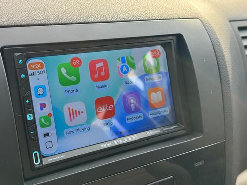 Used 2010 Toyota Tundra 4x4 Double Cab image 14