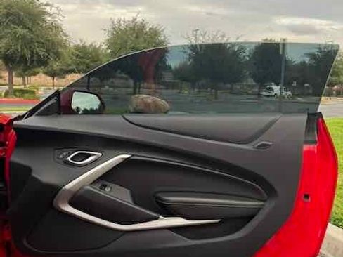 Used 2018 Chevrolet Camaro LS RWD image 27