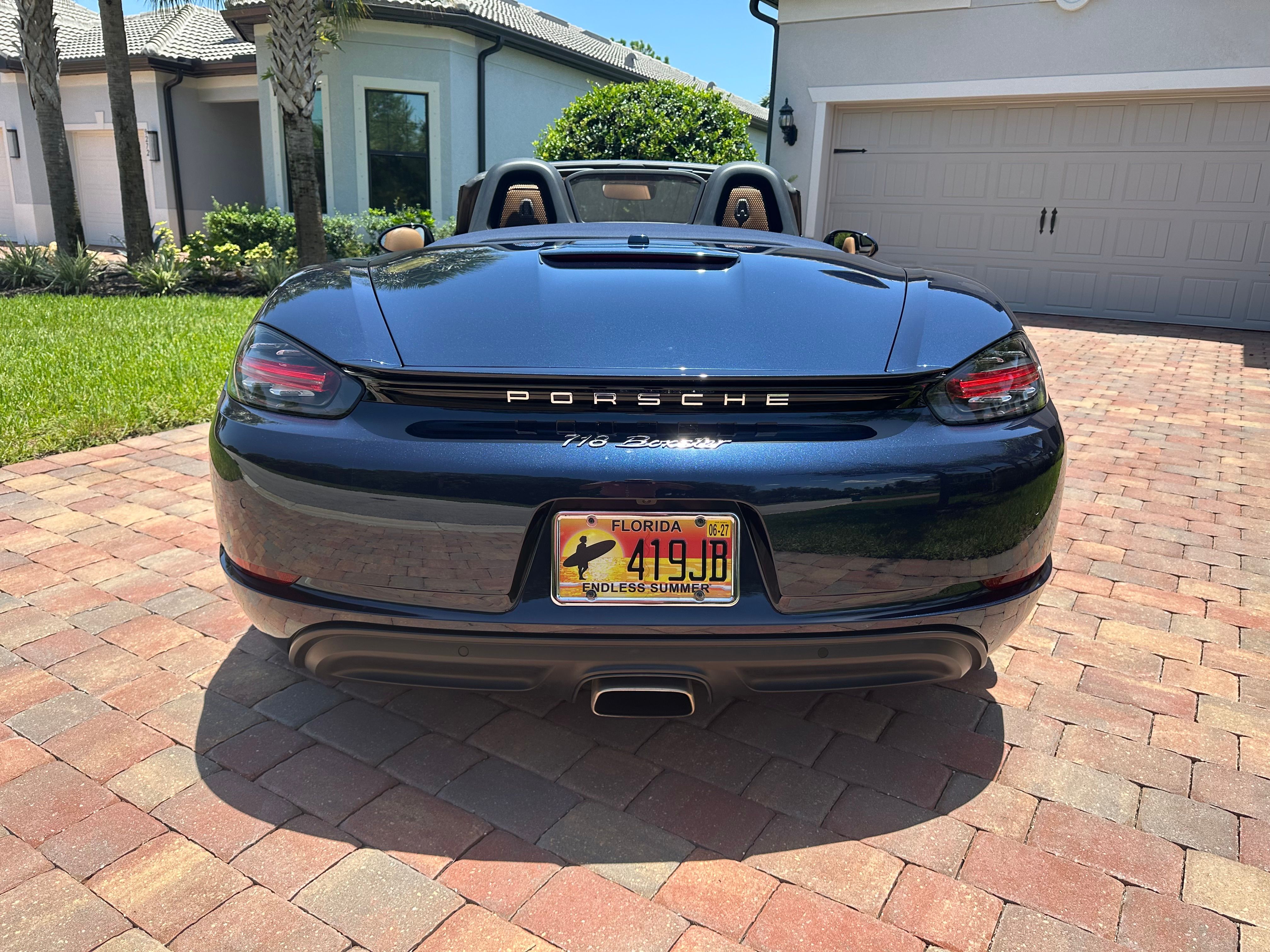 Used 2019 Porsche 718 Boxster RWD image 8