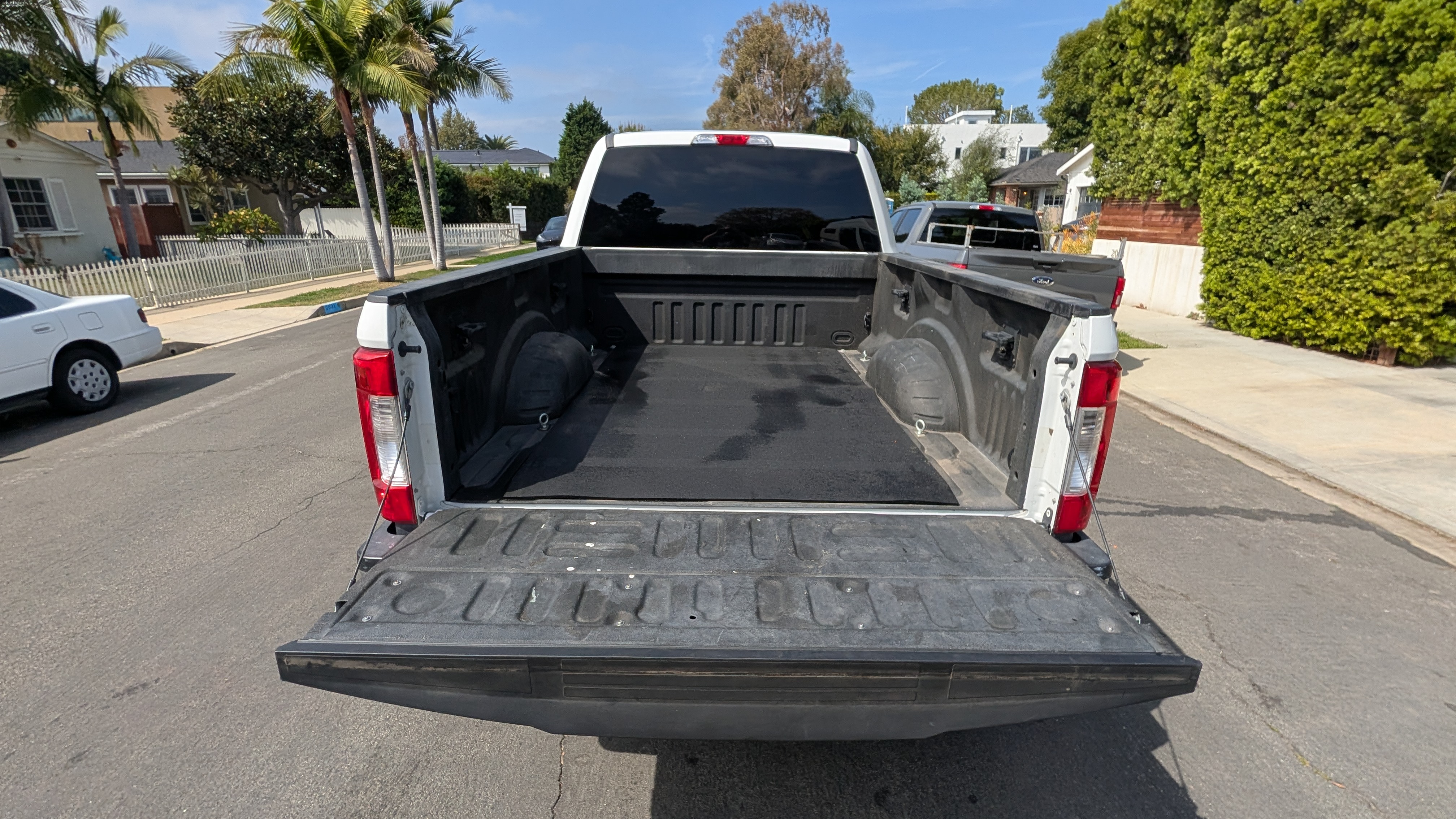 Used 2019 Ford F250 XLT w/ XLT Value Package AWD/4WD image 5