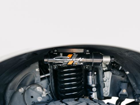 Used 2024 Ford F350 Limited w/ FX4 Off-Road Package AWD/4WD image 6