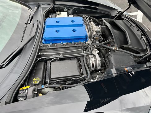 Used 2016 Chevrolet Corvette Z06 w/ 3LZ Preferred Equipment Group image 17