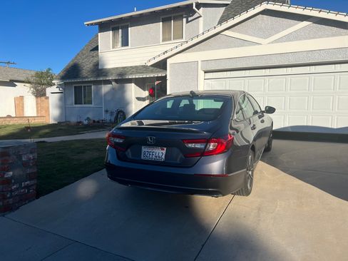 Used 2022 Honda Accord EX-L image 4