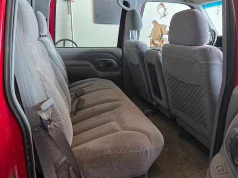 Used 2000 Chevrolet Silverado 3500 2WD Crew Cab w/ Preferred Equipment Group 2 image 5