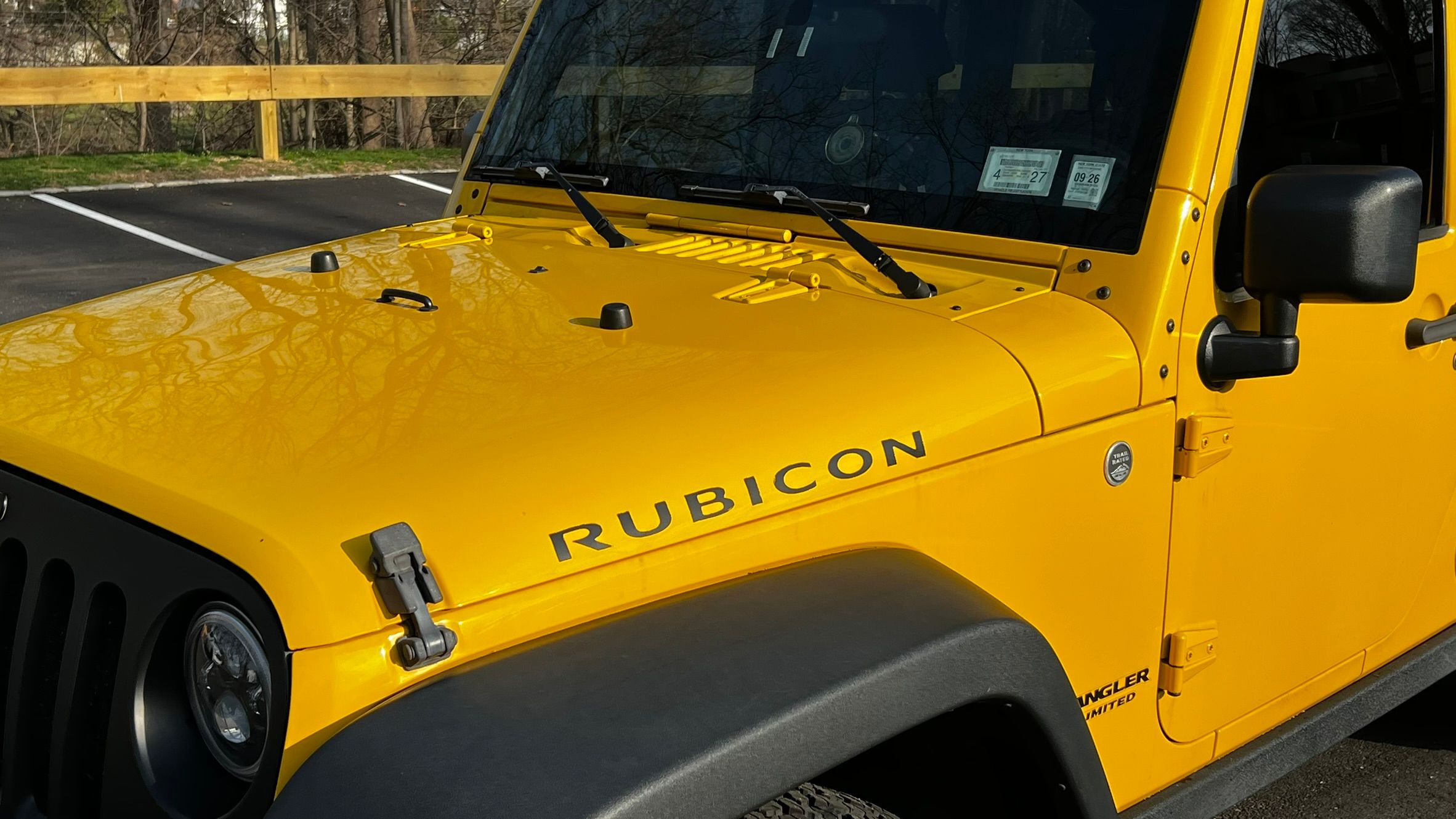 Used 2009 Jeep Wrangler Unlimited Rubicon w/ Dual Top Group AWD/4WD image 14