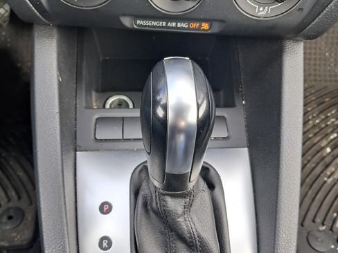 Used 2011 Volkswagen Jetta S image 10