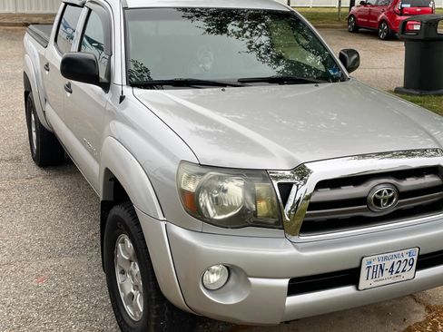 Used 2010 Toyota Tacoma 4x4 Double Cab image 29