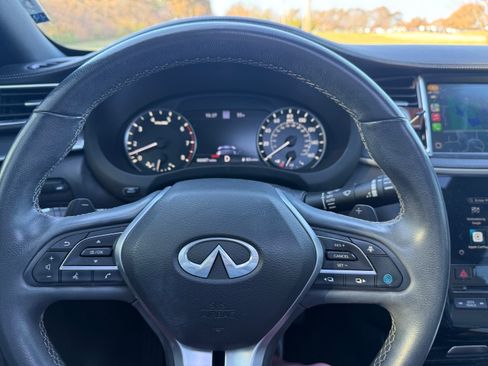 Used 2023 INFINITI QX55 Essential w/ Cargo Package image 10