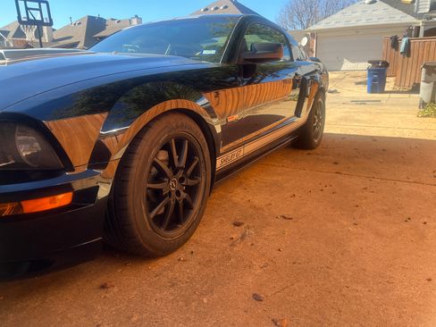 Used 2007 Ford Mustang GT Premium image 15