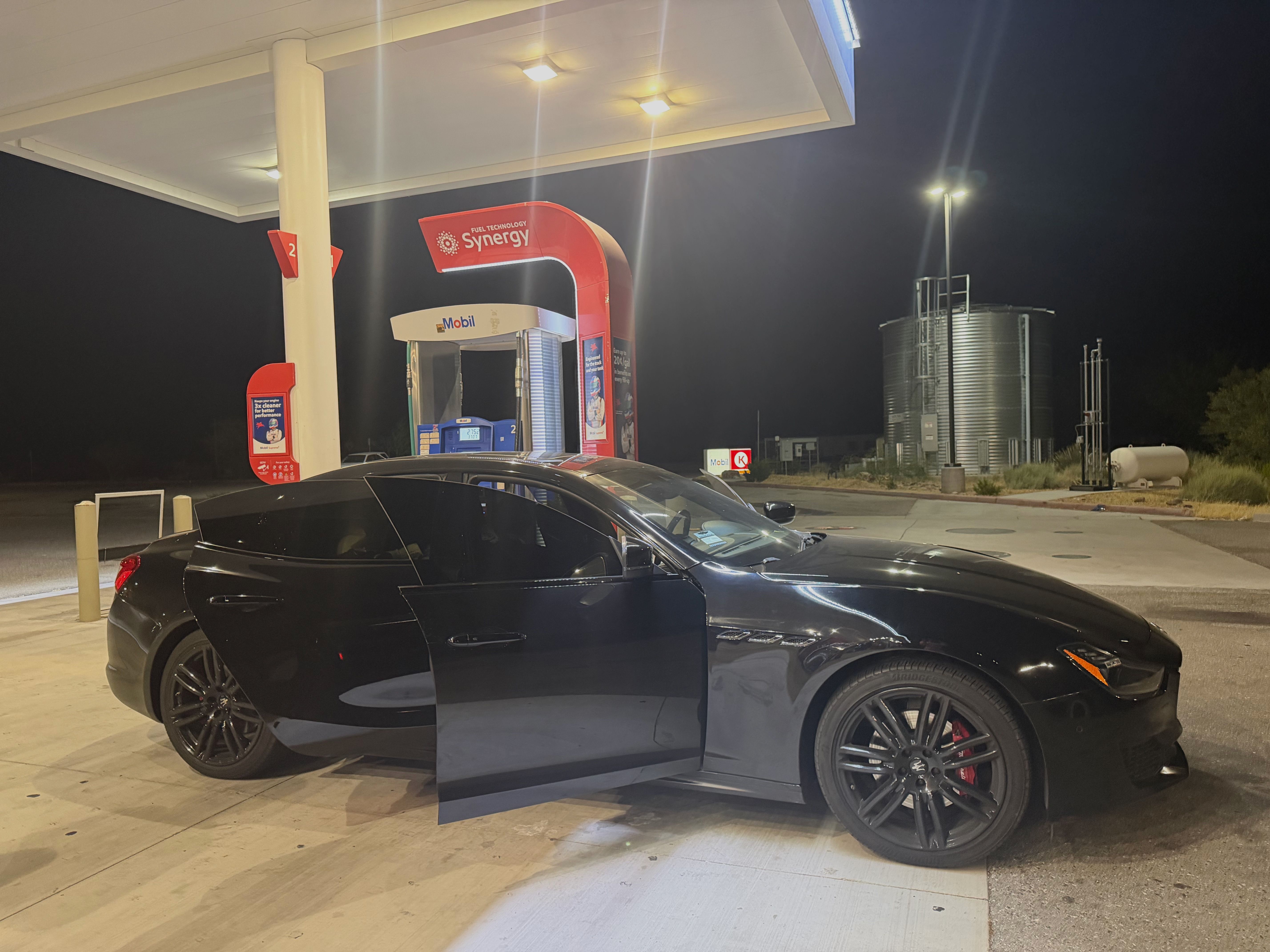 Used 2018 Maserati Ghibli RWD image 18