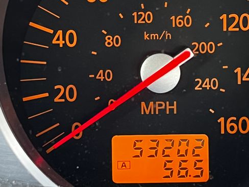 Used 2003 Nissan 350Z Touring image 8