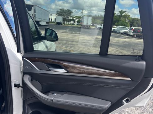 Used 2020 BMW X3 sDrive30i w/ Premium Package image 9