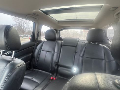 Used 2017 Nissan Pathfinder Platinum w/ Cargo Package image 3