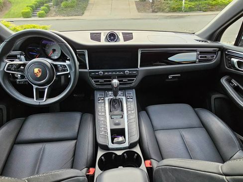 Used 2020 Porsche Macan S image 13