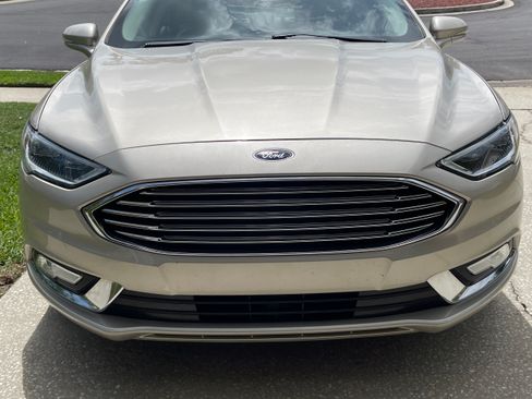 Used 2017 Ford Fusion Titanium FWD image 10