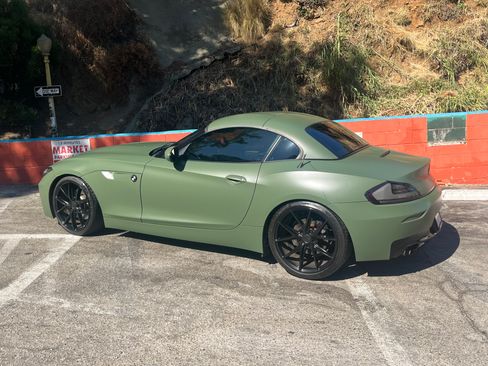 Used 2013 BMW Z4 sDrive28i RWD image 4