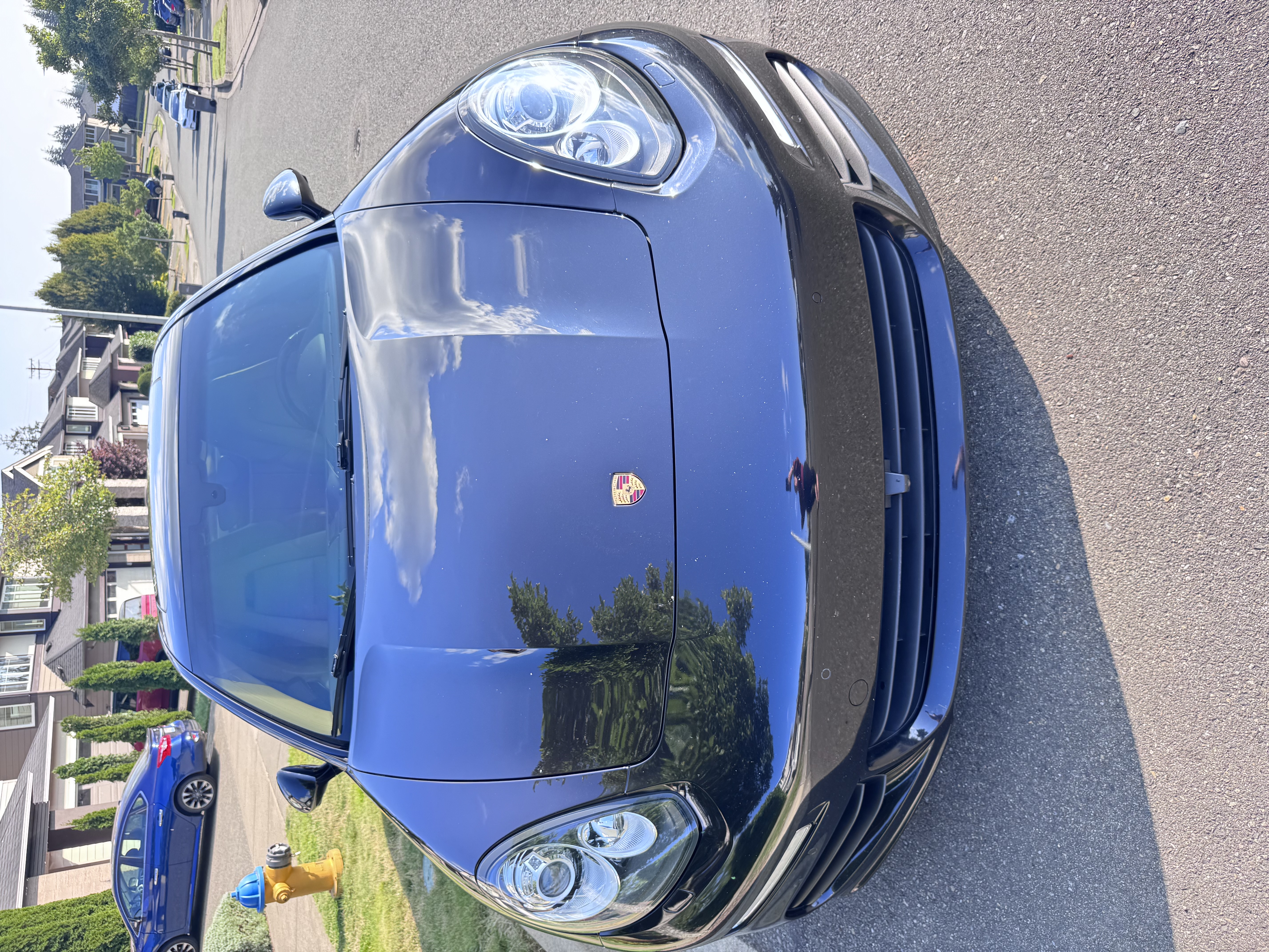 Used 2016 Porsche Panamera S RWD image 2