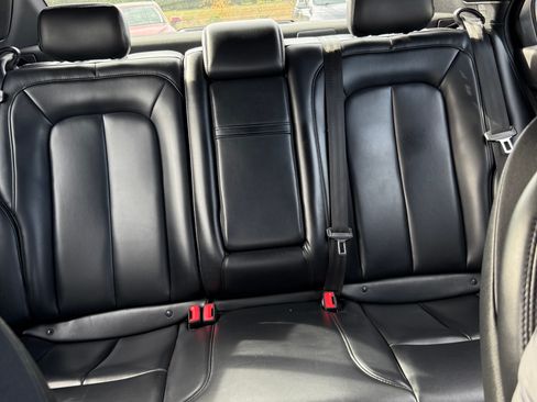 Used 2020 Lincoln Continental image 9