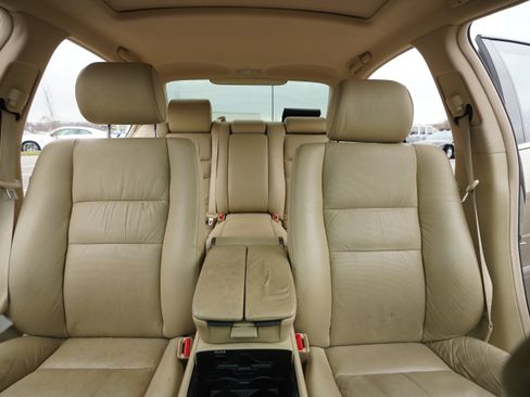 Used 2006 Acura RL image 23