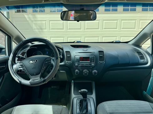 Used 2015 Kia Forte EX image 11
