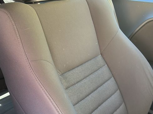 Used 2009 Dodge Challenger R/T RWD image 5