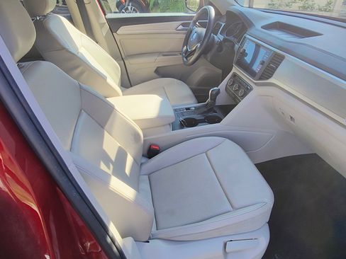 Used 2018 Volkswagen Atlas SE image 4