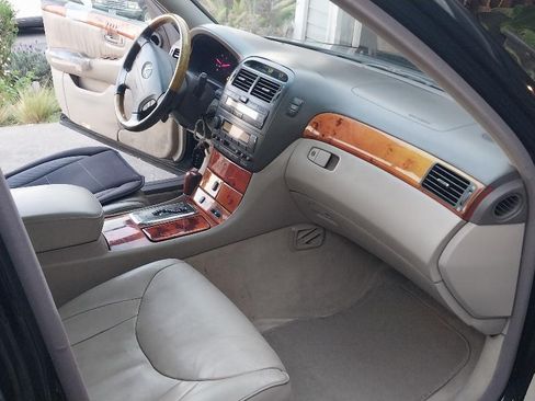 Used 2002 Lexus LS 430 430 Sedan 4D image 12