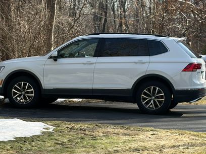Used 2018 Volkswagen Tiguan SE