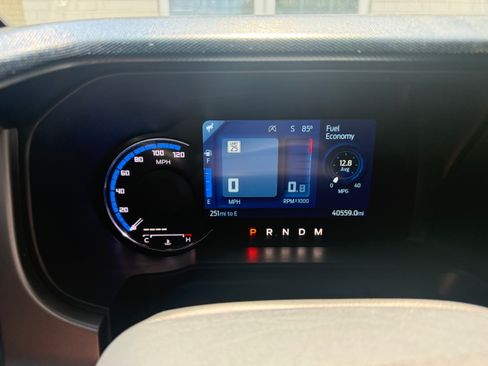 Used 2021 Ford Bronco Outer Banks AWD/4WD image 11
