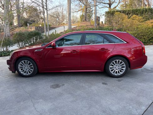 Used 2010 Cadillac CTS Performance image 11
