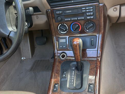 Used 1997 BMW Z3 2.8 RWD image 15